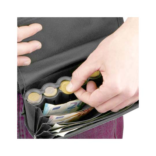 waiter-wallet